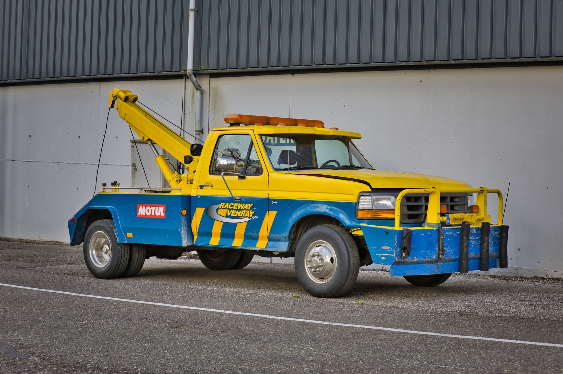 Remorquage voiture équipe à Sète